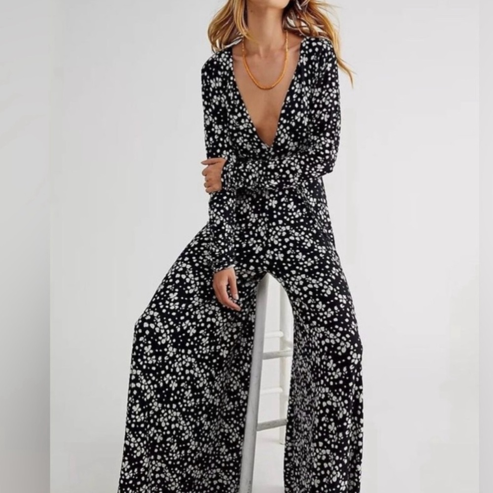 Black and White Floral Wide-Leg Jumpsuit